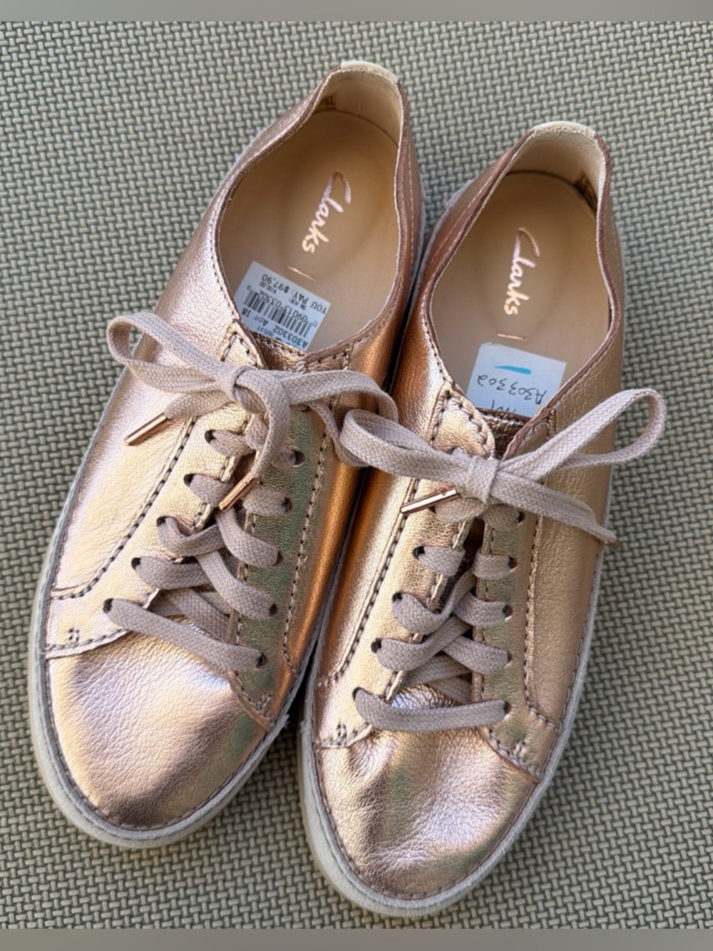 New Clarks Hidi Holly Lace Up Sneakers Shoes Women's 7M Rose Gold Leather QVC